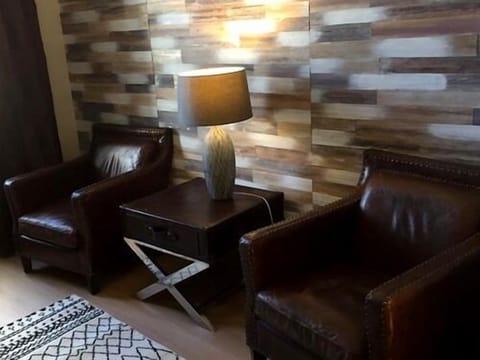 Comfort Double Room, Private Bathroom (Bois)