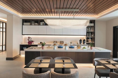 Daily buffet breakfast (USD 17 per person)