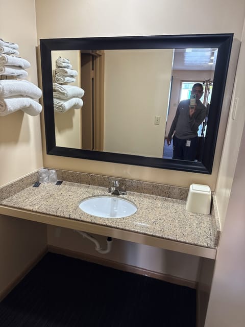 Standard Room, 2 Queen Beds | Free WiFi, bed sheets