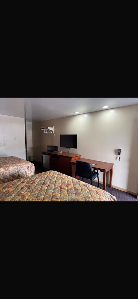 Standard Room, 2 Queen Beds | Free WiFi, bed sheets