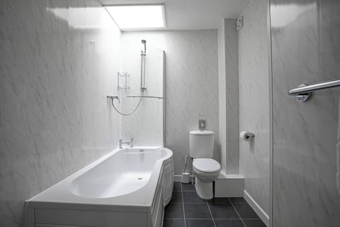 Family Room | Free WiFi