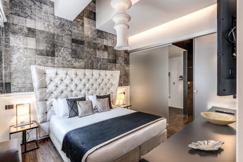 Junior Suite | Premium bedding, down comforters, free minibar, in-room safe