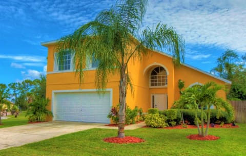 Adventure Villa - Safe & Private location & only Minutes to all the action