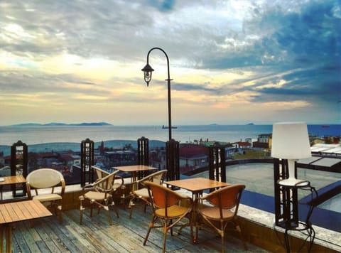 Rooftop terrace