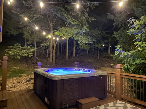 Private Hot Tub, Tri-Level Deck, Outdoor Lighting, Corn Hole, BBQ Grill ... YES!