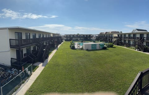 Beautiful pool and courtyard.