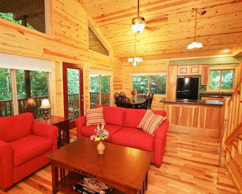 Our open floor plan is great for keeping everybody together during your vacatio