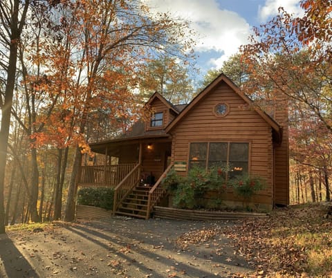 Beautiful, especially during the Fall season!! 💛🍁🧡🍂