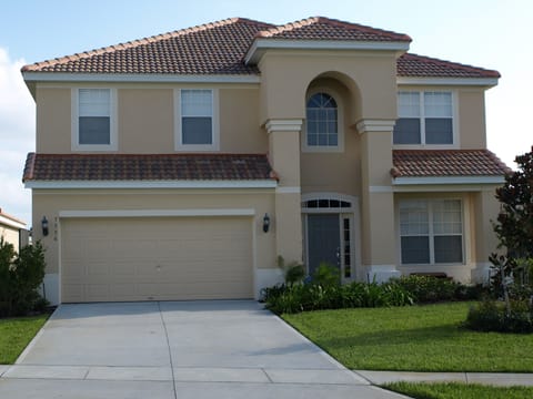 6 bed 4 bath home pool/spa Disney themed kids room, game room, free WiFi, 7HDTV 