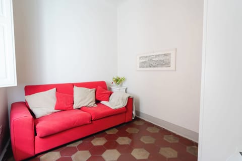 Salotto con divano letto