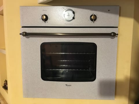 EXCLUSIVE - 20 min Rome, few min from the sea, villa with private pool Villa in Ladispoli