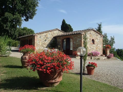 Cottage Leccio
Monti 1824 
www.monti1824.com
