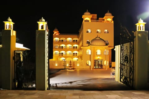 Front of property - evening/night