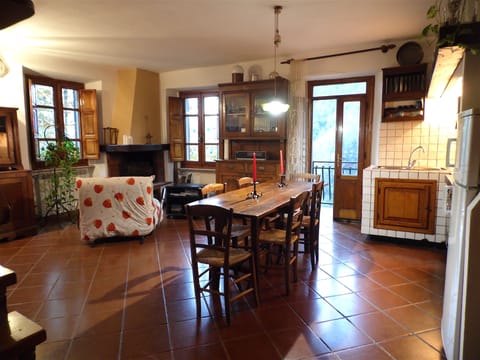 living with French door opening to balcony