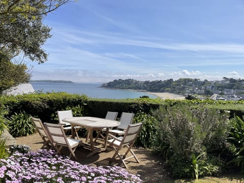Garden looking on to Trestraou Beach