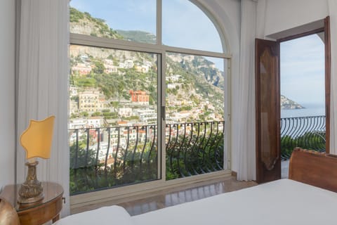 Superior Suite, Terrace, Sea View | Premium bedding, pillowtop beds, minibar, in-room safe