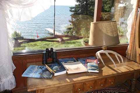 Enjoy our assortment of helpful maps and guide books