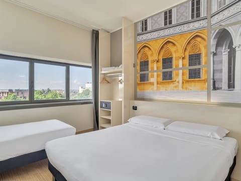 In-room safe, desk, soundproofing, iron/ironing board