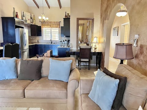 A view of the open concept of the living area.