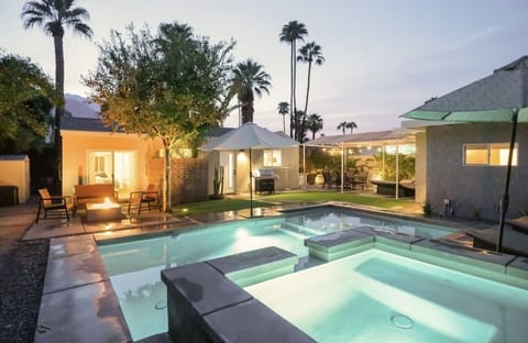 Sunset in Palm Springs 