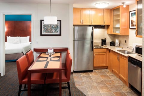 Suite, 1 Double Bed (Mobility/Hearing Access, Roll-In Shwr) | Private kitchen | Fridge, microwave, stovetop, dishwasher