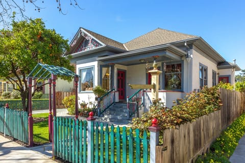 Historic Ben Green House circa 1900. Only two blocks from Downtown Campbell