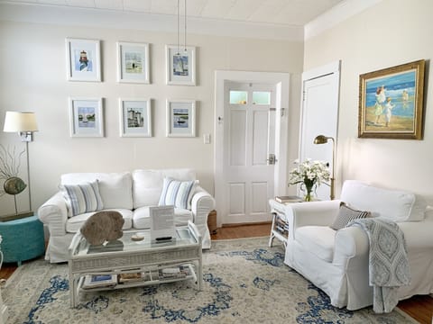 Nine foot ceilings with original heart of pine floors