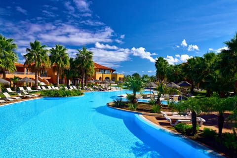 Indoor pool, 3 outdoor pools, sun loungers