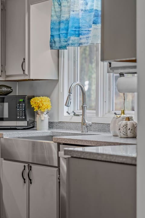 Time to wash the dishes!