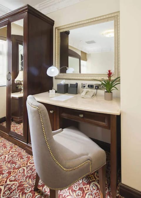 Premium bedding, pillowtop beds, in-room safe, desk