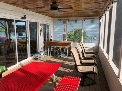 Picnic table to enjoy eating outdoors with no bugs.