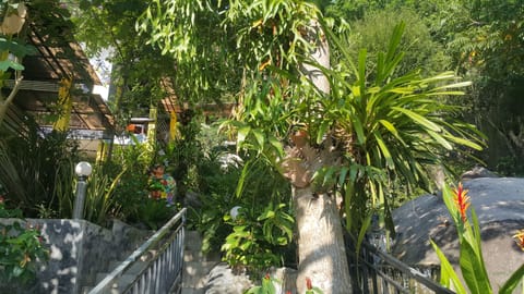 Villa with Mountain View | Desk, rollaway beds, free WiFi
