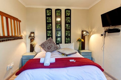 Comfort Double Room | Premium bedding, free WiFi, bed sheets