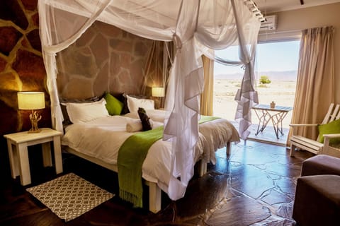 Twin Room  | 1 bedroom, in-room safe, blackout drapes, bed sheets