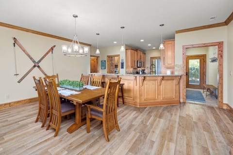 Dining, entry and kitchen areas