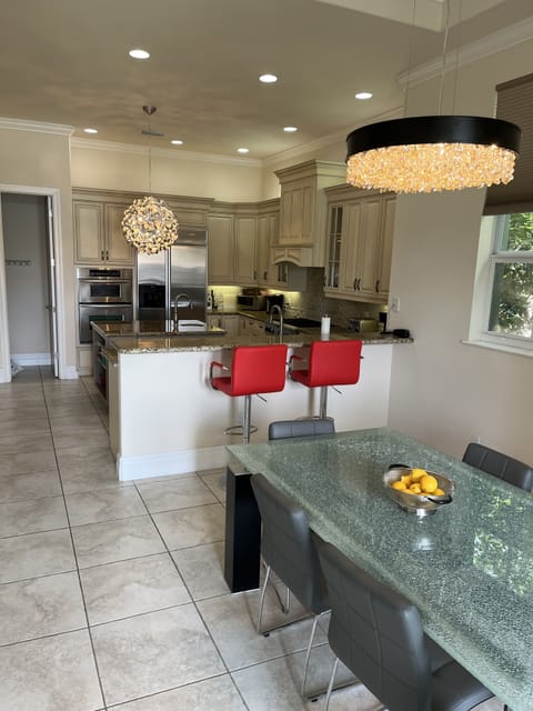 dining room and kitchen 