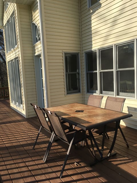 Outside Deck Furniture