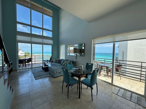 Open and airy living area with fantastic views of the gorgeous ocean.