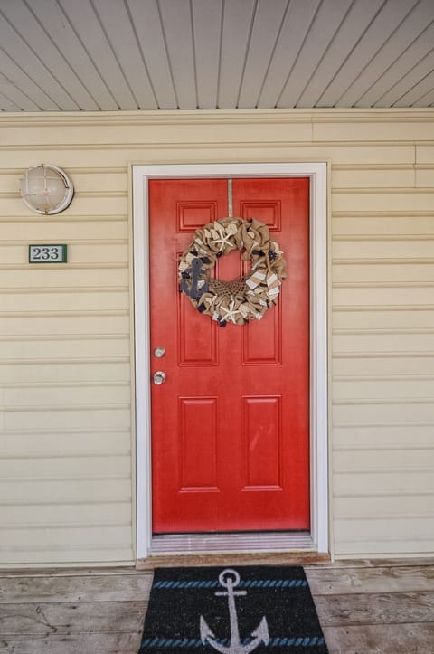 Welcome to Nautical Shores!
Hope to have you as our guest soon!