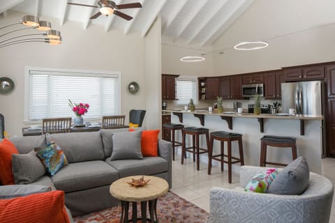 Plenty of flexible and comfortable seating to enjoy family and friends.