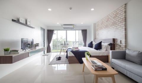 Executive Double Room | City view