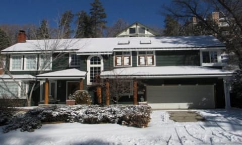 A winter wonderland in Big Bear Lake