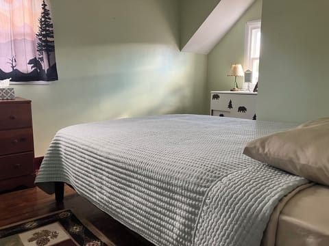 Full bed