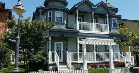 Front Steps - 2 Story Townhome.  Parking in front and rear.  
