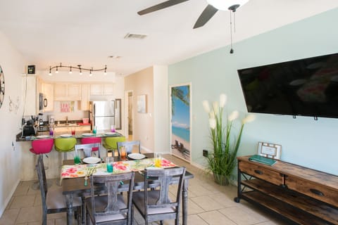 Smart TV and fully equipped kitchen for your every comfort