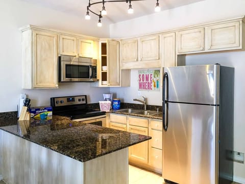Fully equipped kitchen with all new stainless steal appliances