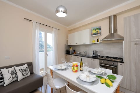 Kitchen & living area with sofa 