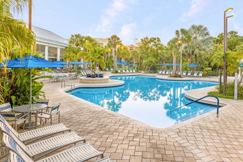 2 outdoor pools, pool umbrellas, sun loungers