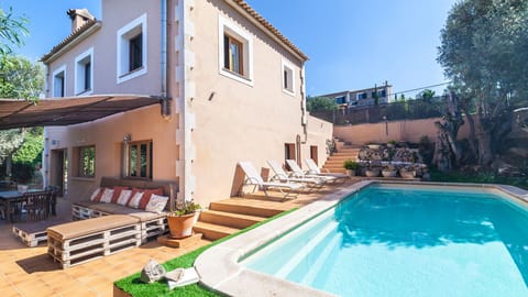 Pools and Terraces area