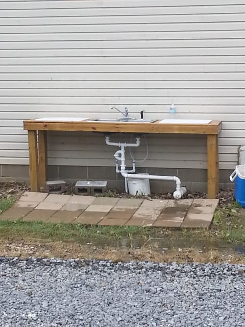 Fish Cleaning Station